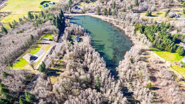 Foto del edificio - 15116 NE Grantham Rd