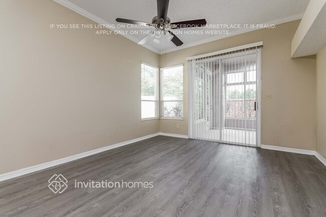 Foto del edificio - 14303 Mandolin Dr