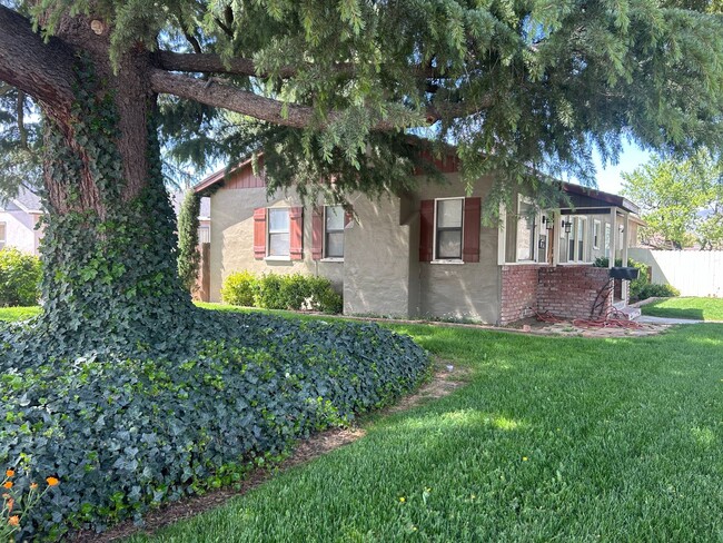 Building Photo - Charming Tehachapi Rental - downtown