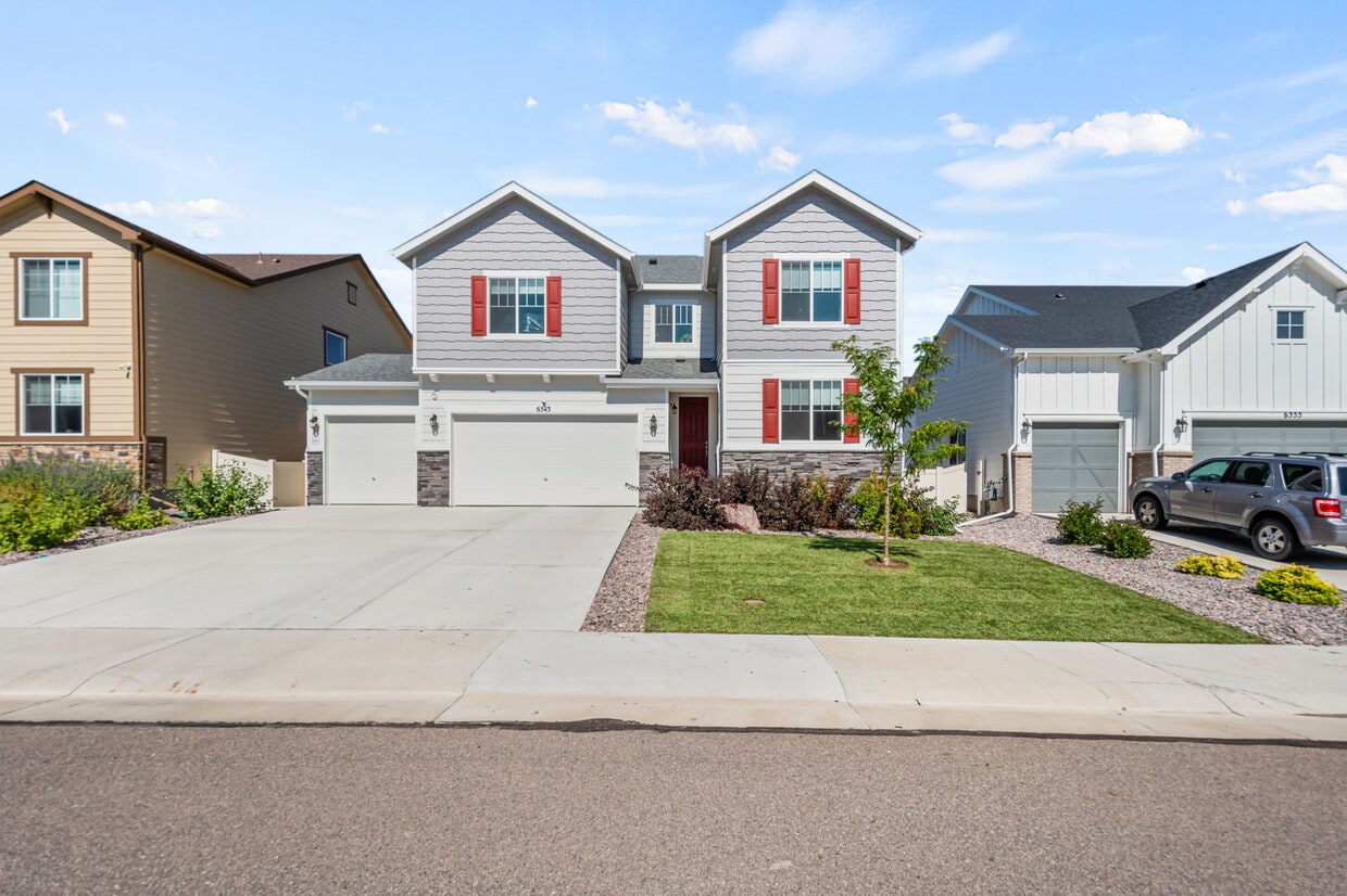 Primary Photo - 6543 Coldwater Dr
