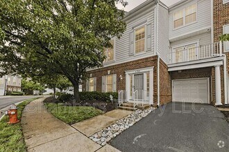 Building Photo - 6324A Eagle Ridge Ln