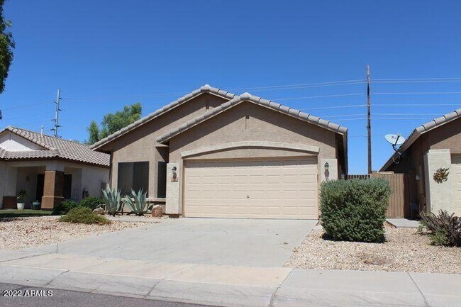 Foto del edificio - 8770 W Shaw Butte Dr