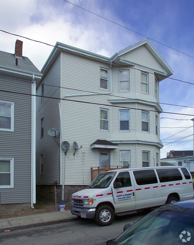 Building Photo - 170-174 Hall St