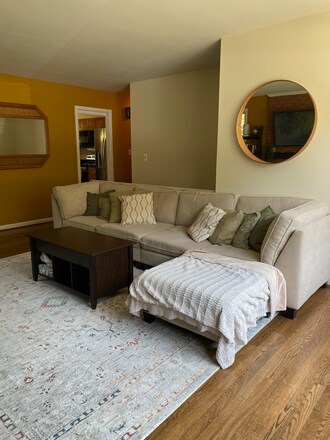 Sala de estar 2 - 9110 Drake Pl