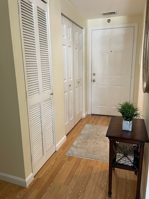 315 Rantoul St Unit 207, Beverly, MA 01915 Condo for Rent in Beverly, MA