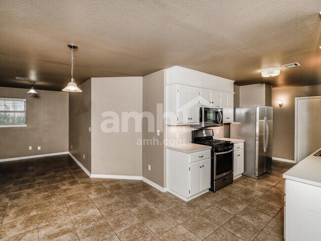 Foto del edificio - 11401 E 101st St N
