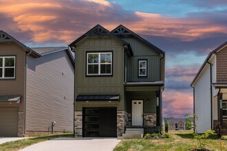 Building Photo - 618 Southern Pass Run