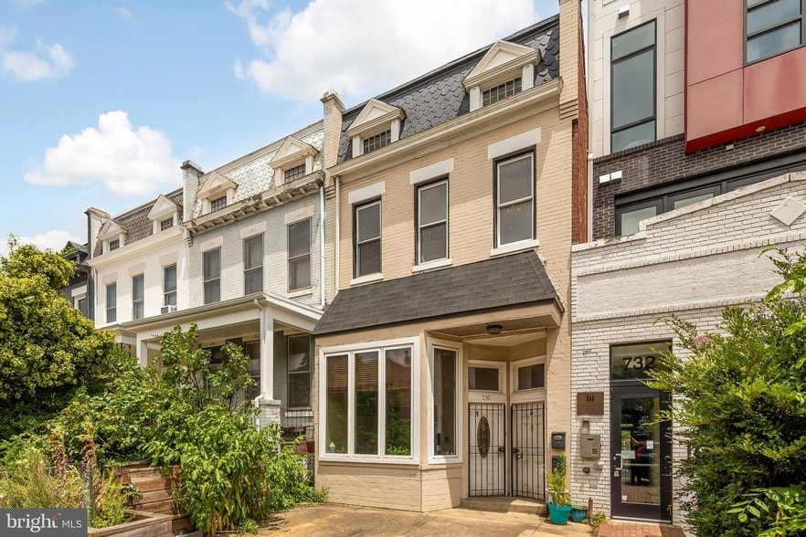 Photo - 730 15th Street SE Unit 2