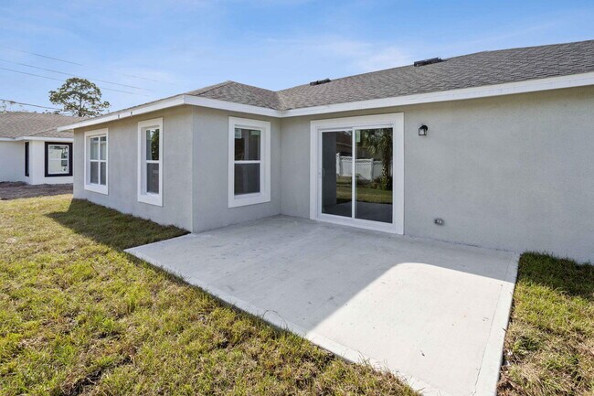 Building Photo - 8326 103rd Ave