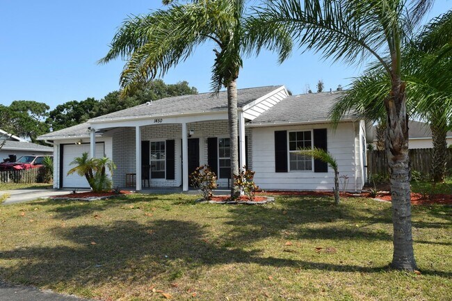 Foto del edificio - 1450 Creel Rd NE