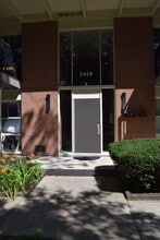 Building Photo - 3419 University Blvd W
