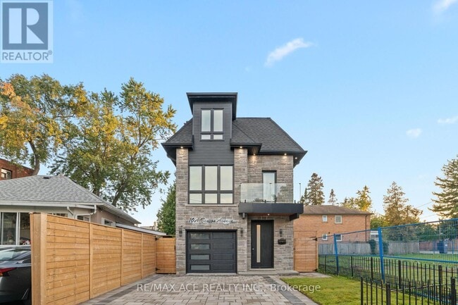 Photo du bâtiment - 10A Benson Ave