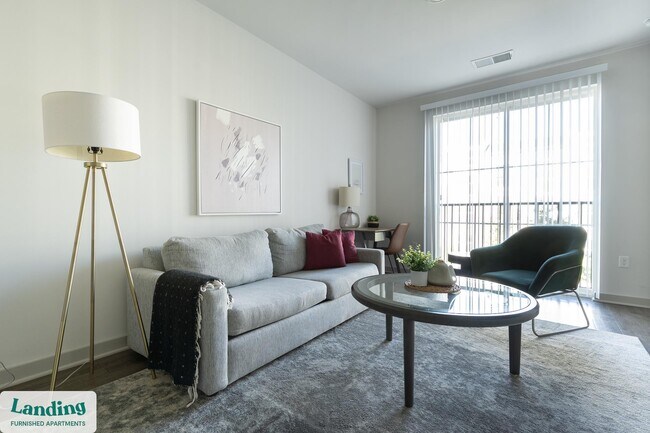 Building Photo - 340 W 25th St