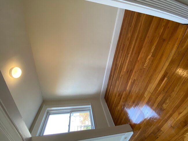 Foto del edificio - 309 Summit Ave