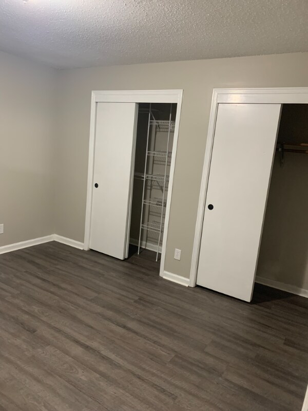 Building Photo - 651 Sarver Ave