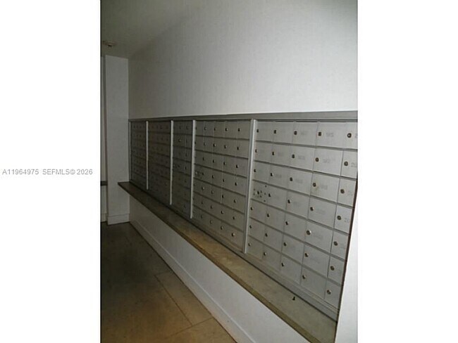 Foto del edificio - 133 NE 2nd Ave