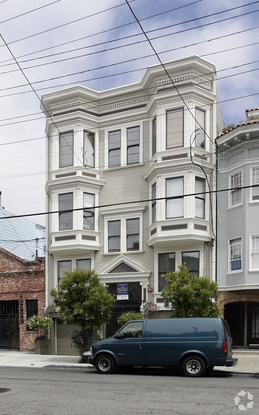 Building Photo - 3124 Laguna St