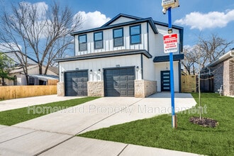 Building Photo - 827 Stamps Ave