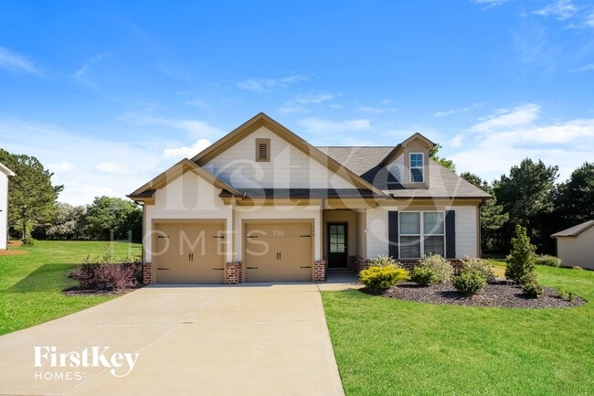 Building Photo - 122 Candler Park Dr