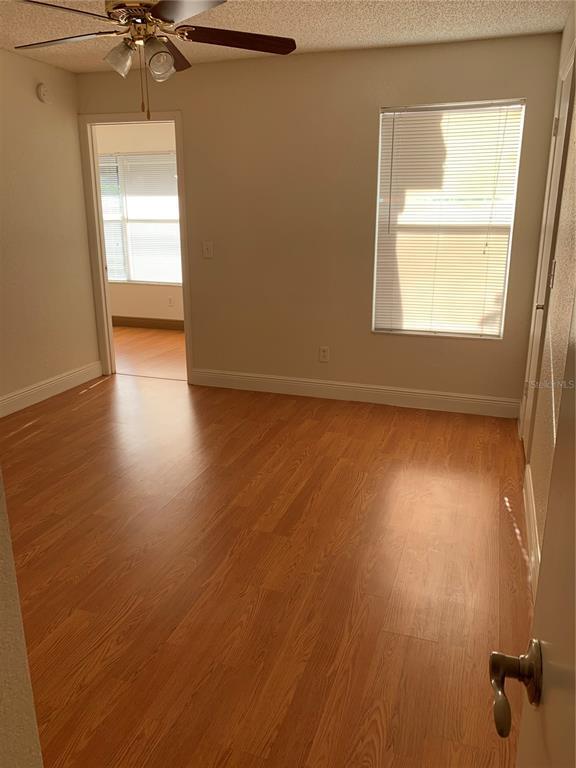 Foto del edificio - 5156 Conroy Rd