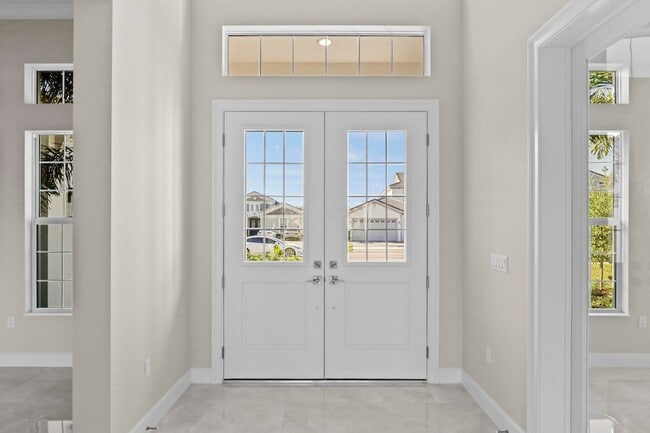 Building Photo - 14823 Wildwood Cir