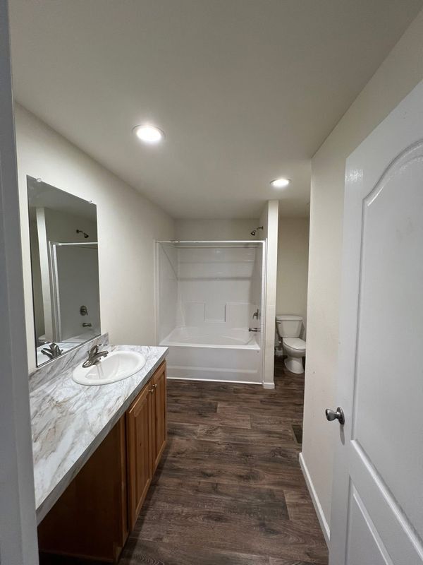 Foto del edificio - 2105 13th St