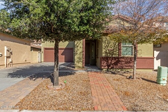 Building Photo - 1684 W Pelican Dr