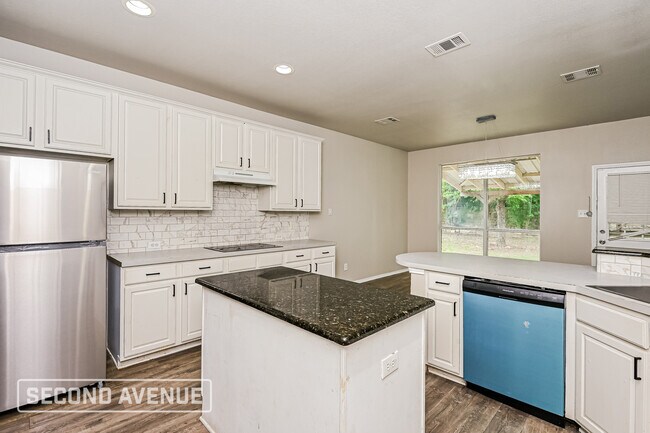 Building Photo - 5313 Hayloft Ct