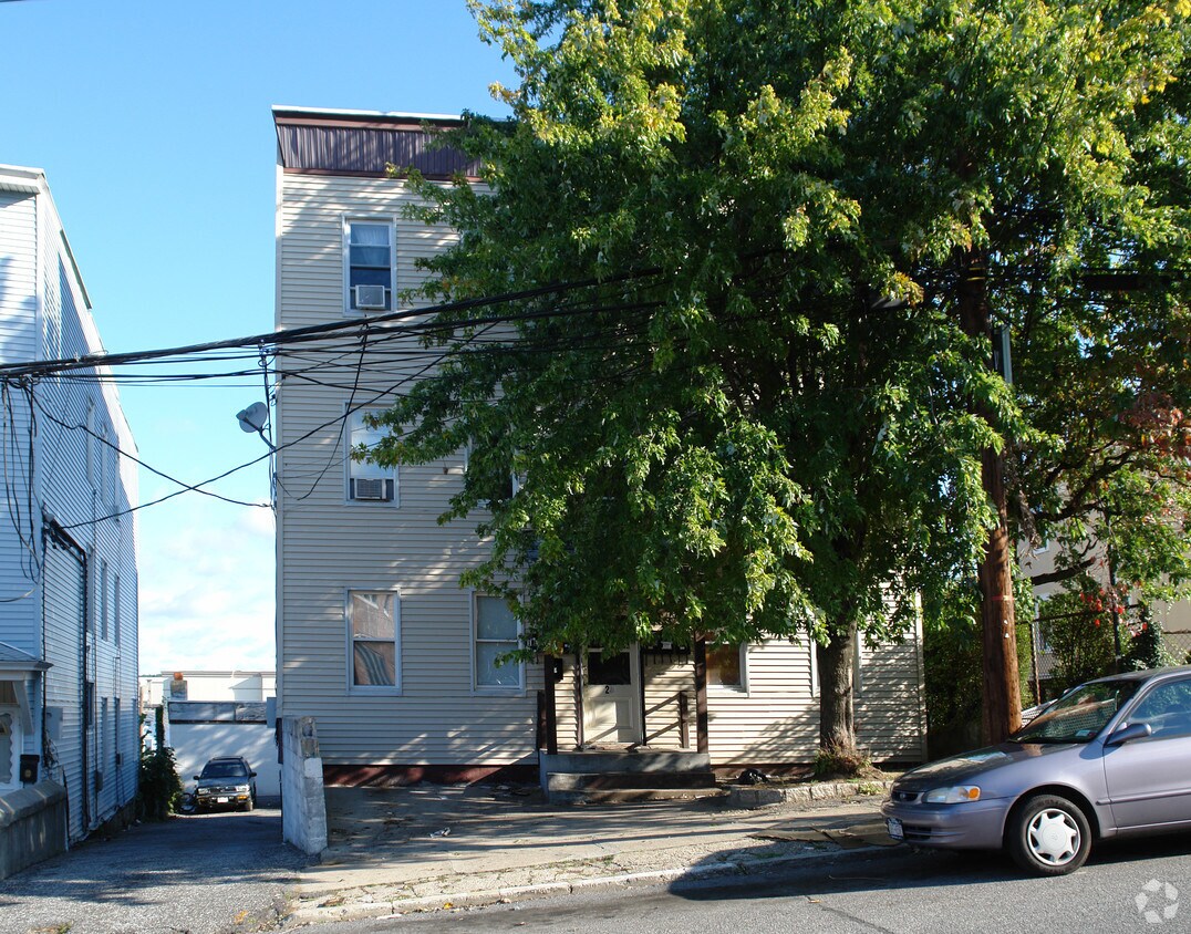 Building Photo - 25 Central Ave