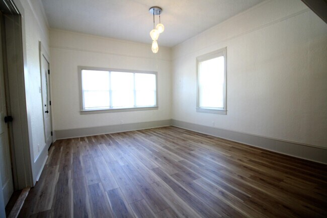 Foto del edificio - 1214 N 7th Ave
