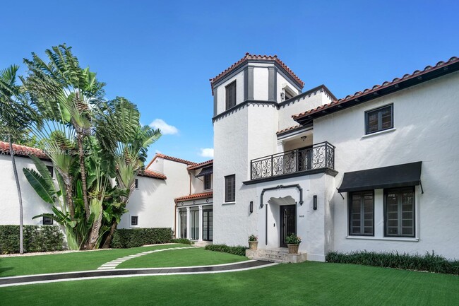 Building Photo - 3605 Flamingo Dr