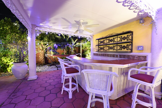Foto del edificio - 3038 SW 7th St