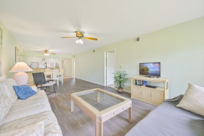 Foto del edificio - Beautiful Condo in South Naples
