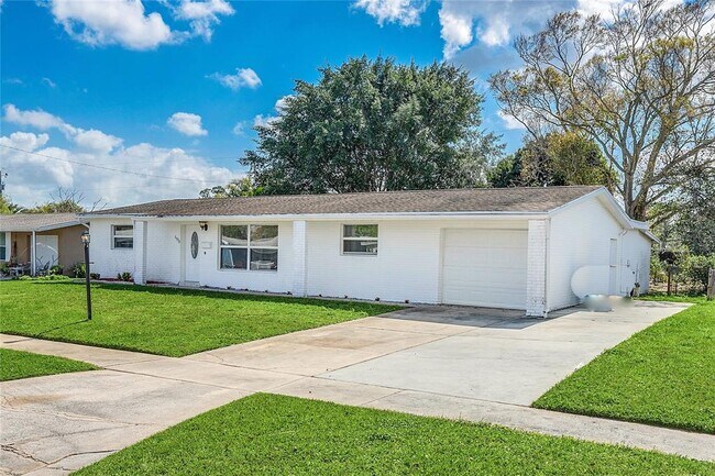 Building Photo - 1773 Ixora Dr