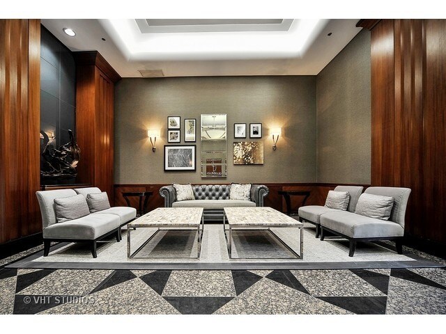 Foto del edificio - 545 N Dearborn St