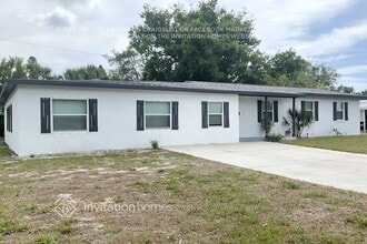 Building Photo - 4000 Marlin Dr SE