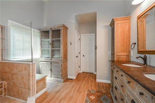 Building Photo - 6221 Windflower Drive
