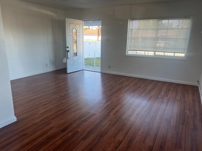 Building Photo - 8301 Barnsley Ave