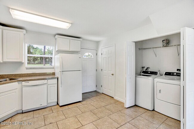 Foto del edificio - 4420 Carter Rd