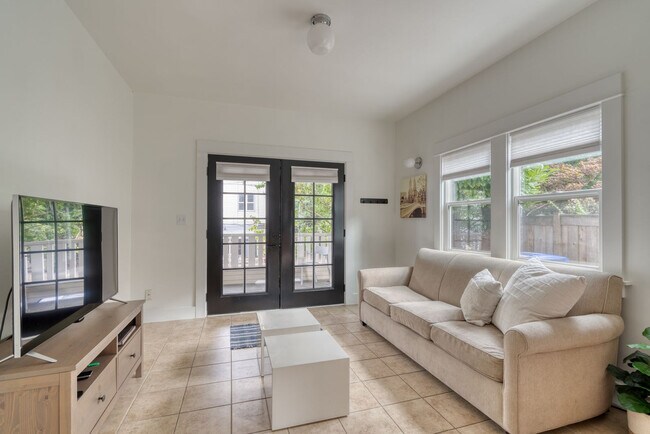 Foto del edificio - 915 SE 29th Ave