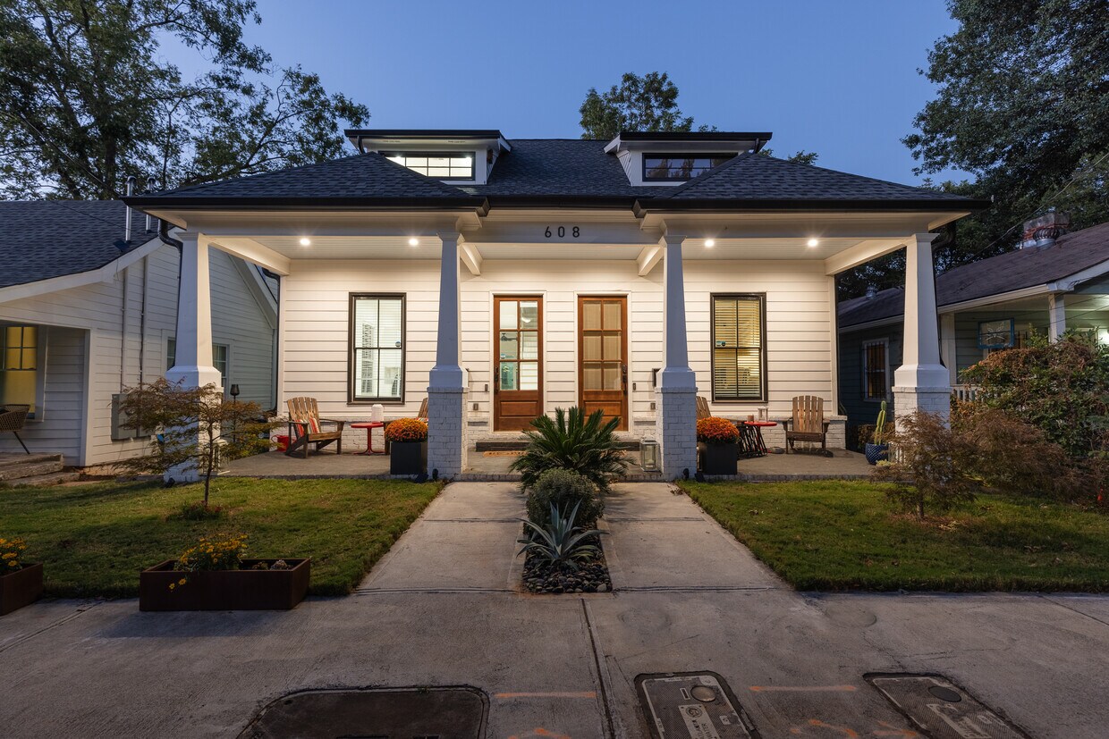 Foto principal - 608 Woodward Ave SE