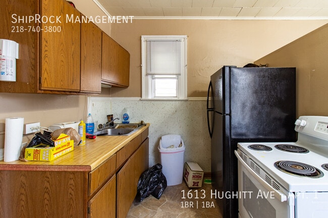 Building Photo - 1613 Hughitt Ave