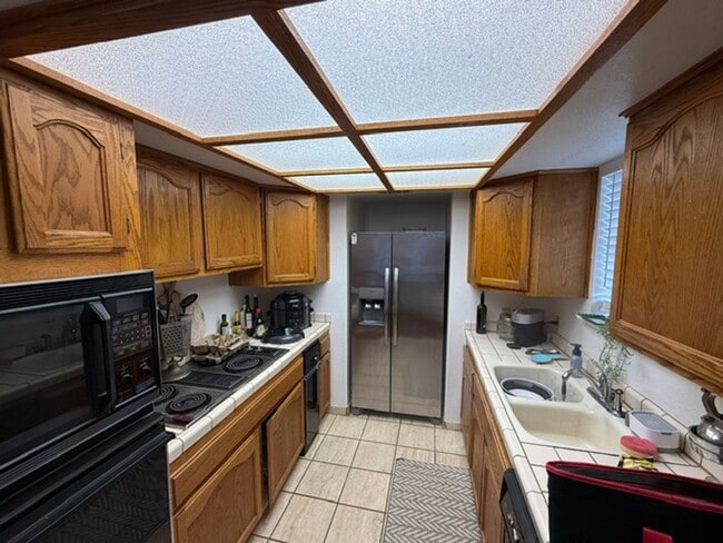 Building Photo - Resort-Style Living at Poker Flats gated community – 4 BR / 3 BA Multi-Level Home