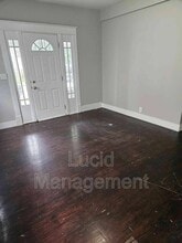 Building Photo - 1332 Sale Ave