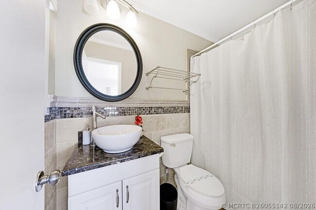 Foto del edificio - 332 NW 26th Ct