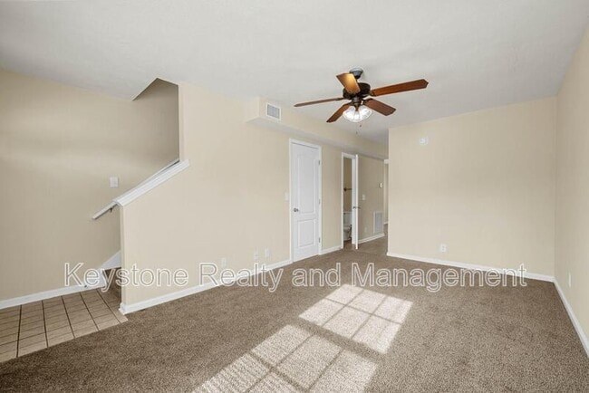 Building Photo - 2332 Raleigh Ct