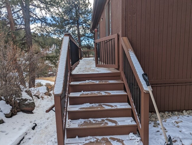 Building Photo - 120 Wisp Creek Dr