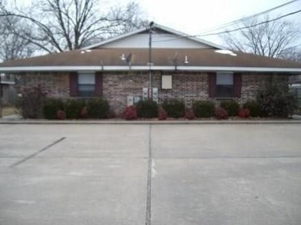 Building Photo - 1008 SE Benton St