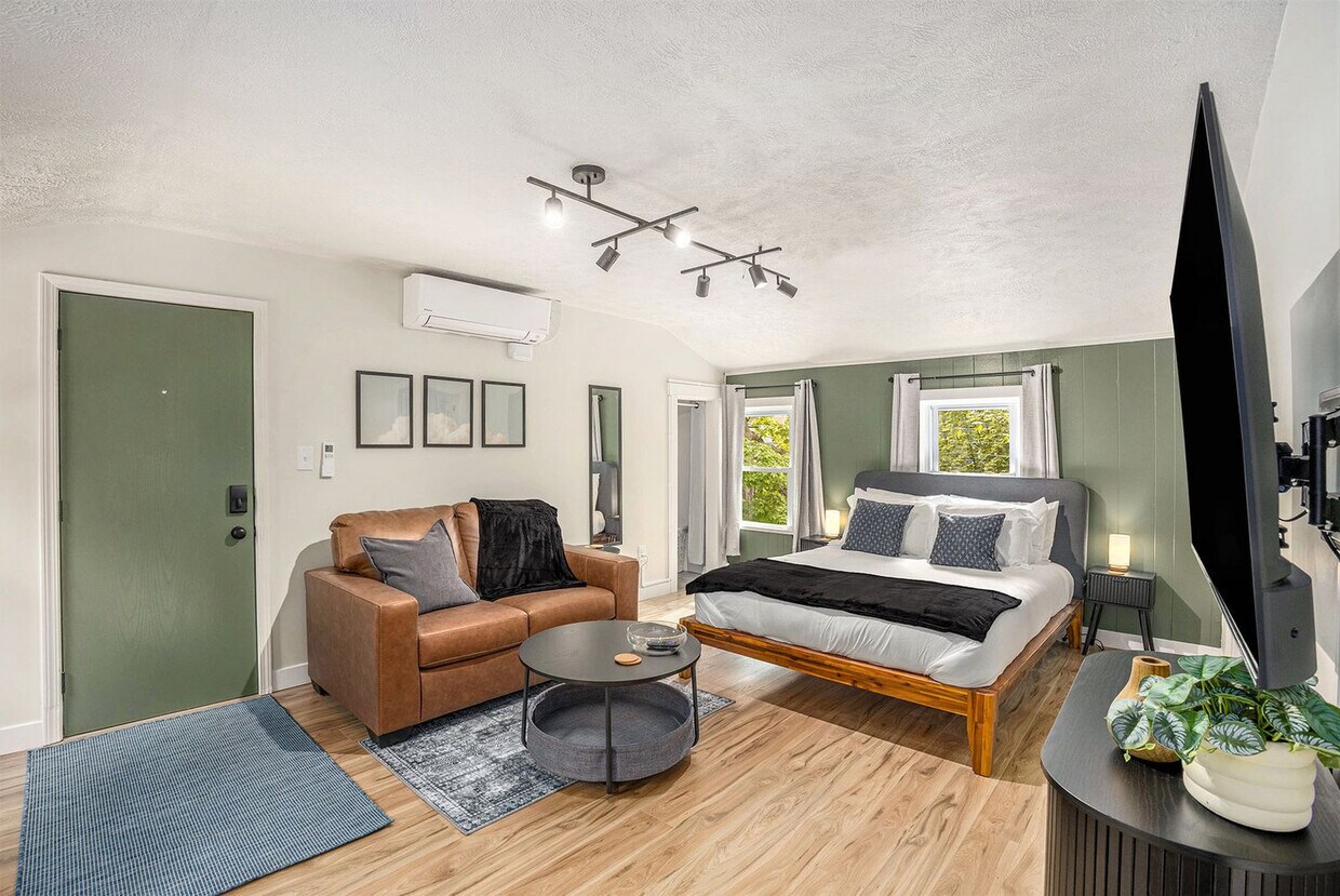 Foto principal - 37 Gold Ave NW