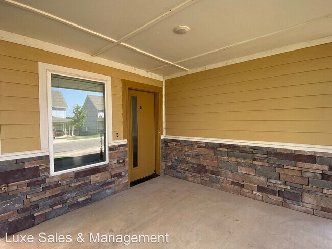 Foto del edificio - 3 br, 2.5 bath House - 17604 Sunny Hollow ...